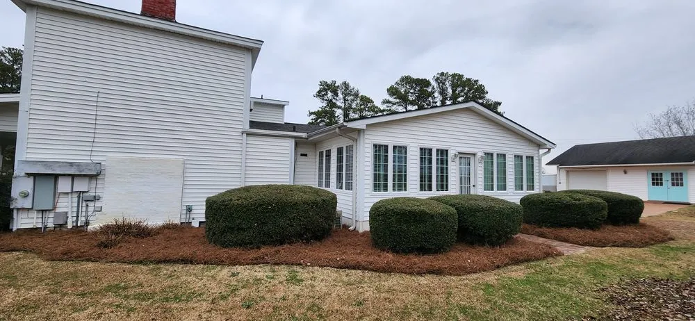 Expert residential landscaping experts serving Four Oaks, NC - Lee's Landscaping & Lawn Care