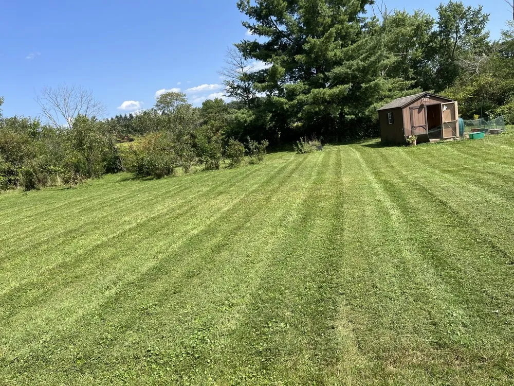 Local yard maintenance in Corning, NY - Lees Landscaping & Outdoor services