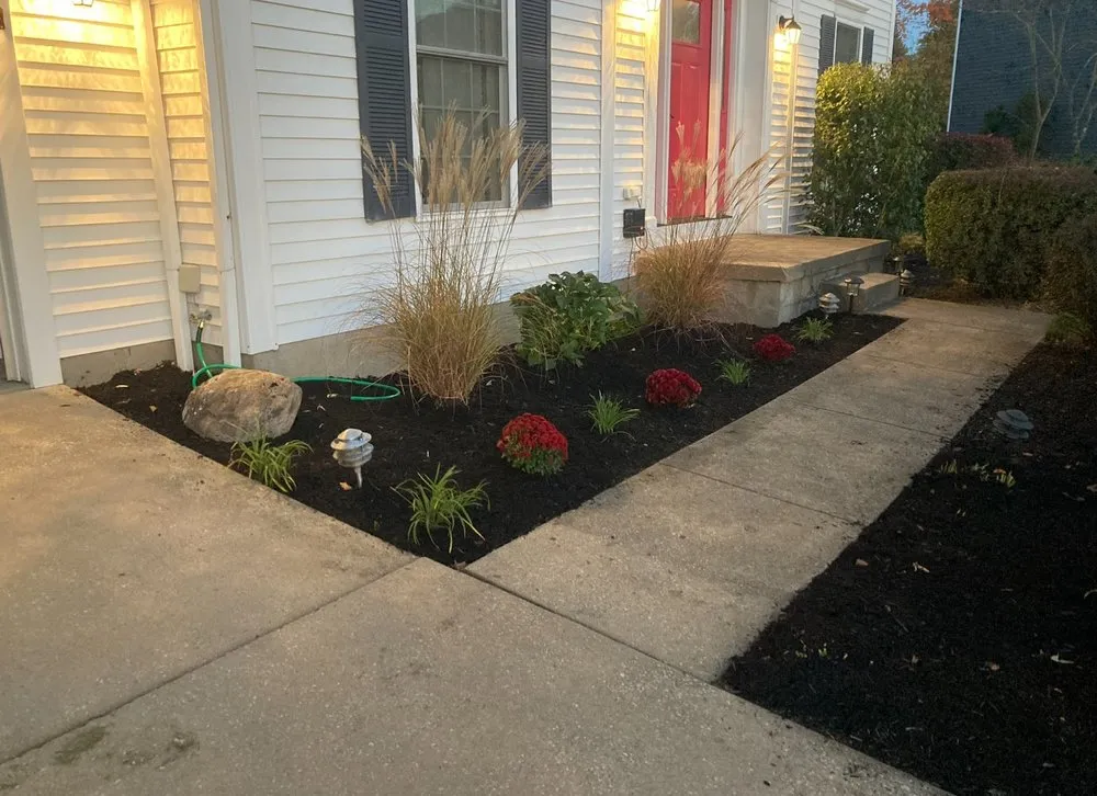 Expert yard cleanup service in Twinsburg, OH - Lee's Landscaping and Mowing