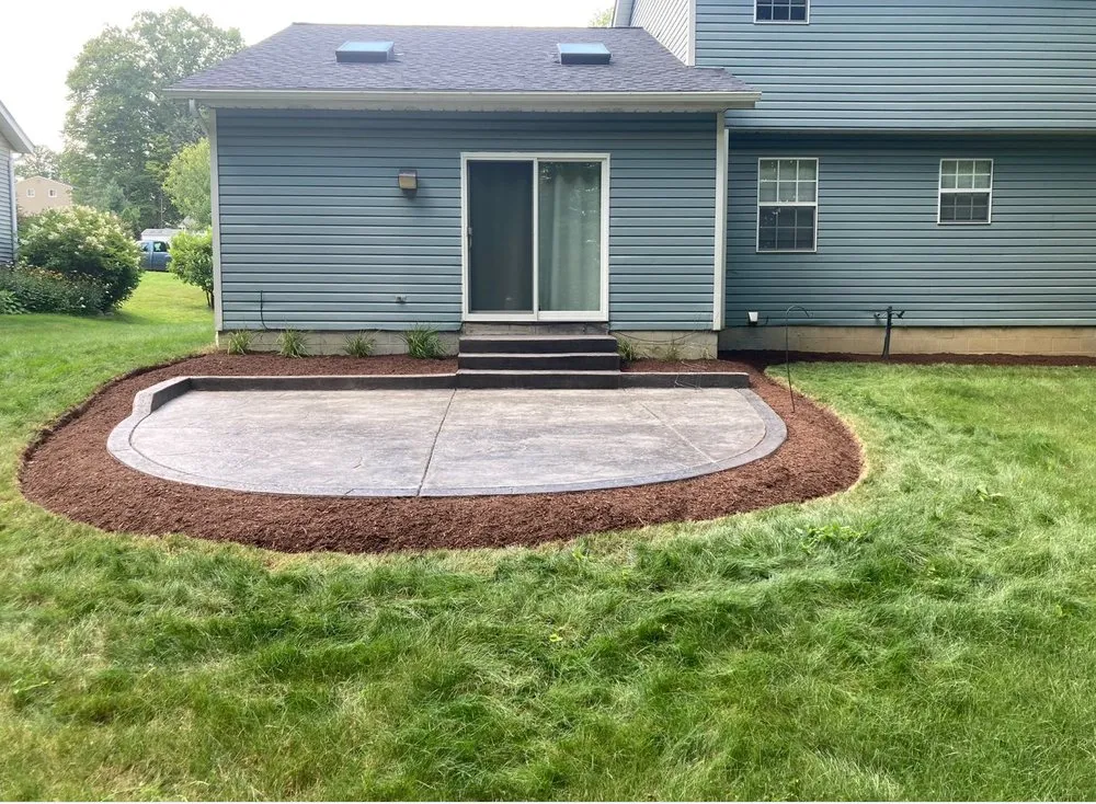 Local outdoor landscaping for residential properties in Twinsburg, OH by Lee's Landscaping and Mowing