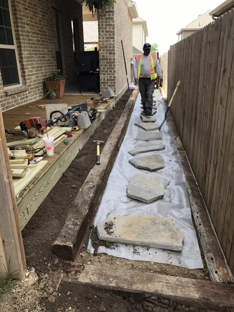 Trusted garden landscaping in Fort Worth, TX - Lee's Lawn & Garden