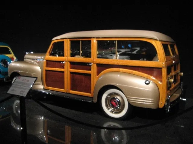 Custom garden landscaping for homes across Fort Worth, TX - Lee's Lawn & Garden