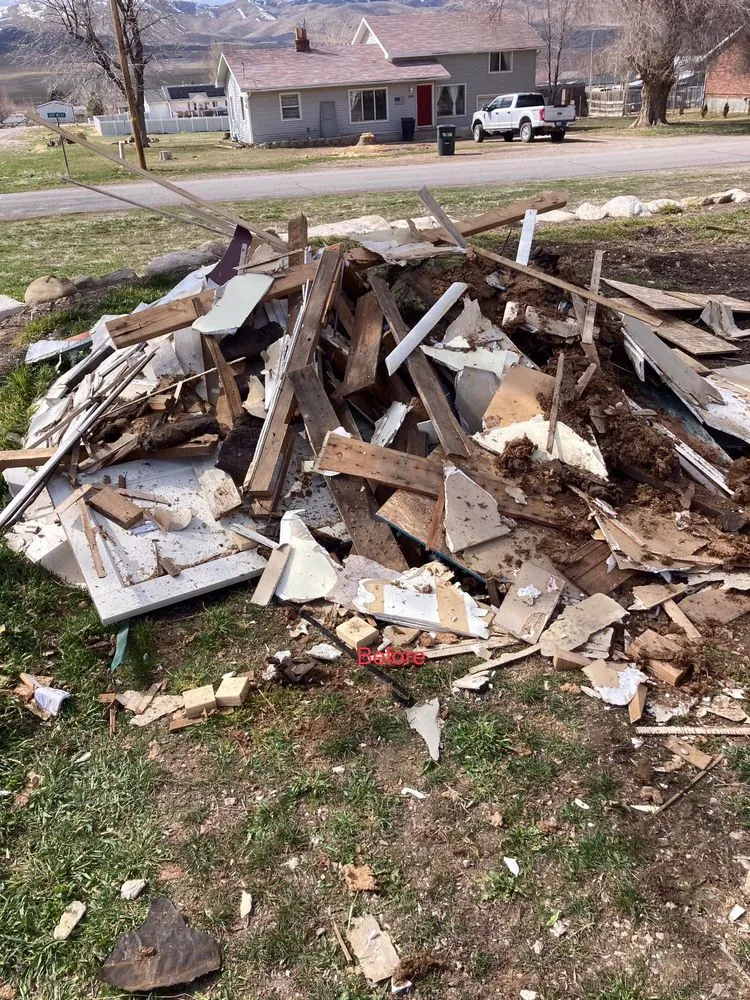 Expert lawn care service experts serving Nephi, UT - Lee's Lawn Care and Maintenance