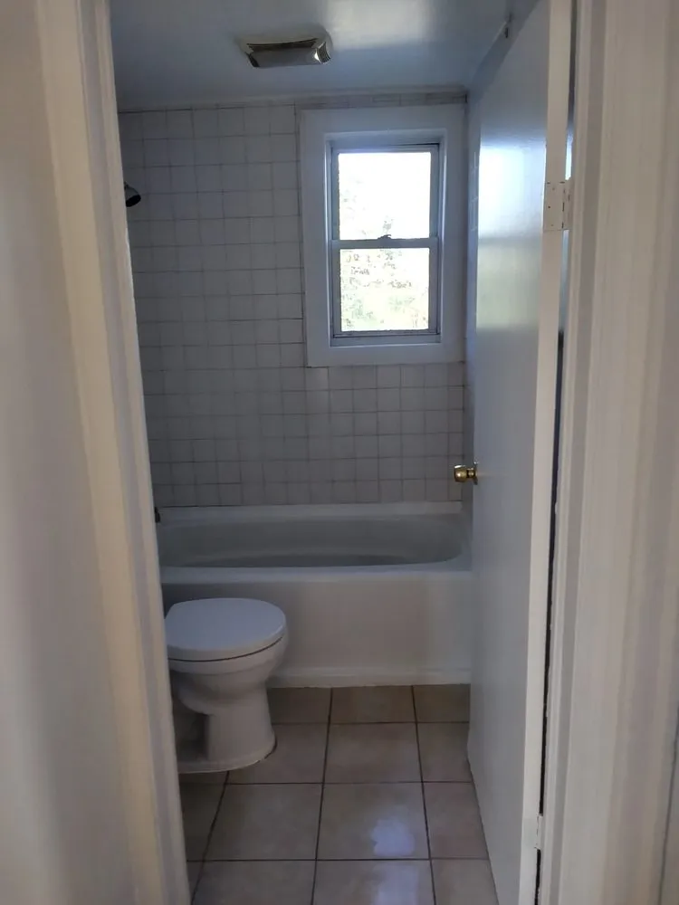 Affordable lawn mowing service for homes across Baltimore, MD - Lee's Lawn Care Hauling and Home Improvement Services