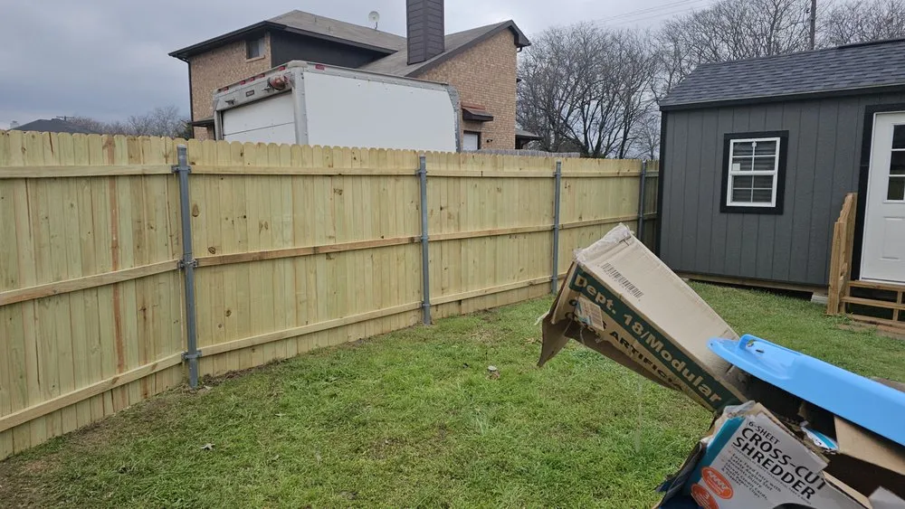 Expert residential landscaping for residential properties in Dallas, TX by Lee's Lawn