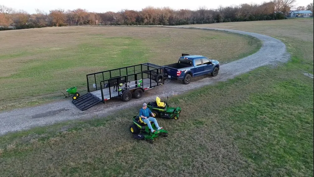 Expert lawn mowing service for outdoor upgrades across Groesbeck, TX - Lee’s Lawn Service