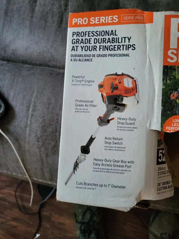 Top-rated lawn mowing service near you in Memphis, TN by Lee's Lawn Services