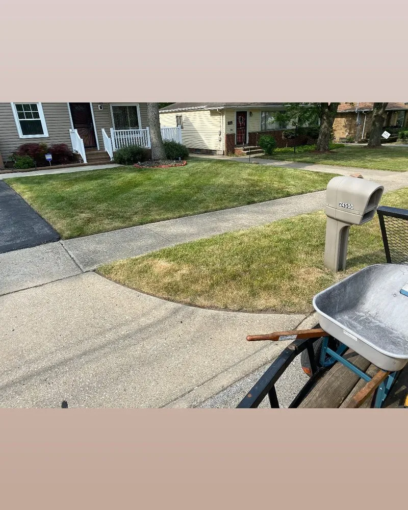 Custom garden landscaping experts serving Cleveland, OH - Lee’s Quality Work