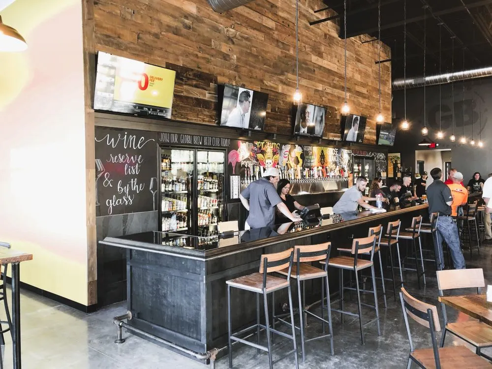 Reliable yard maintenance for residential properties across Edwardsville, IL - Lee's Services Residential & Commercial Remodeling & Landscape