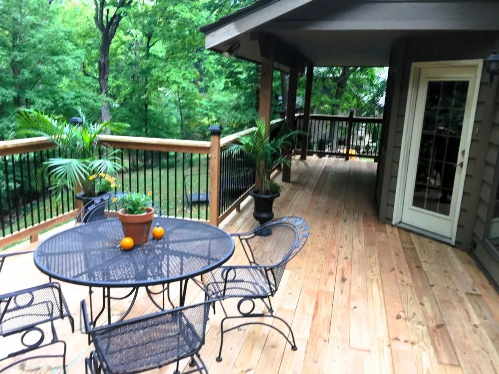 Professional yard maintenance for homes across Edwardsville, IL - Lee's Services Residential & Commercial Remodeling & Landscape