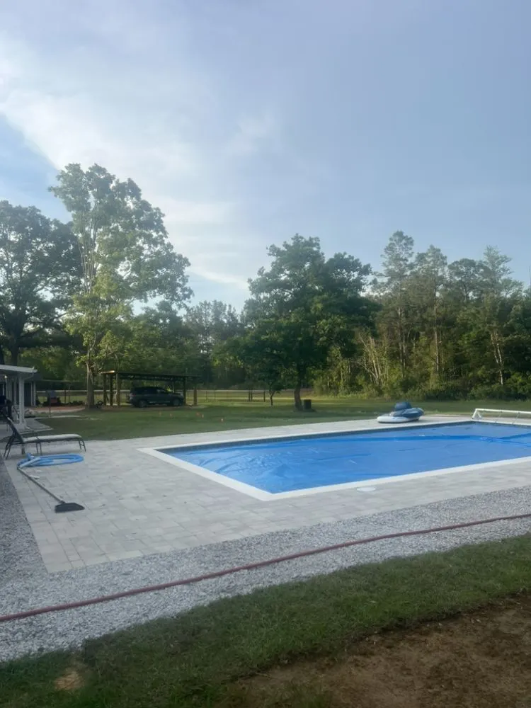 Custom yard maintenance in Bonifay, FL - Lee's Tree and Lawn Care