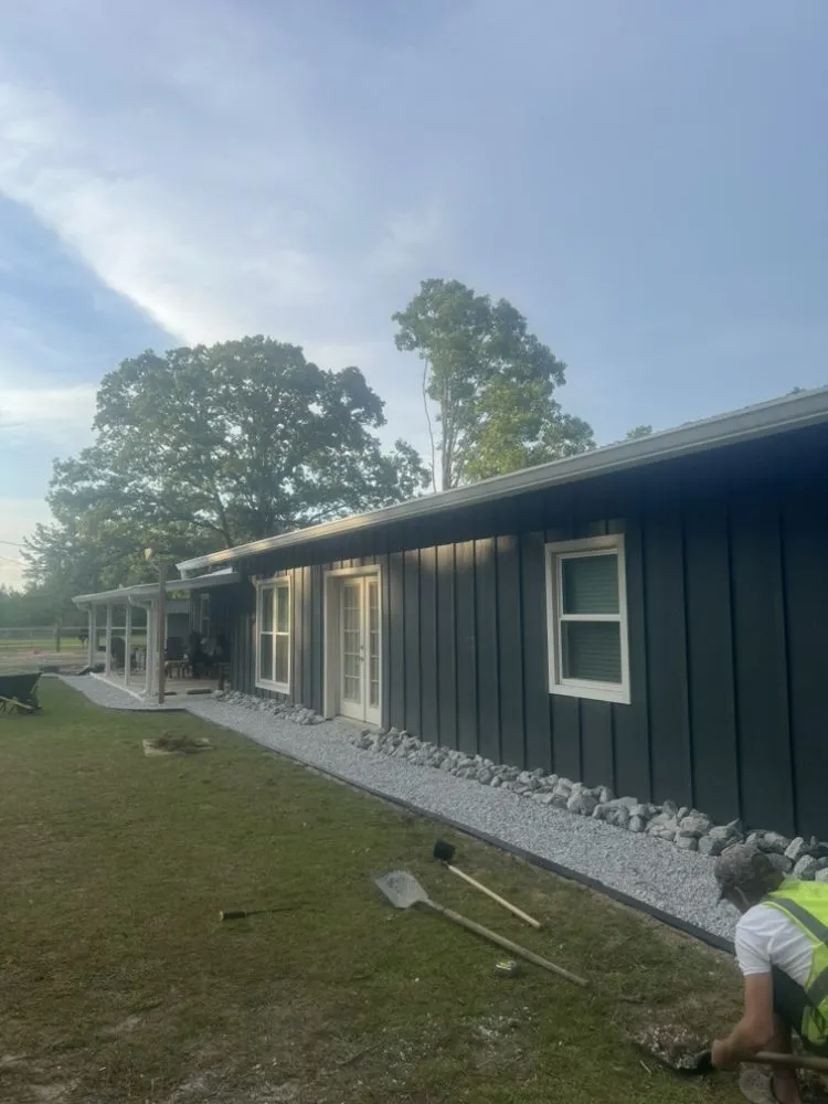 Local yard cleanup service experts serving Bonifay, FL - Lee's Tree and Lawn Care