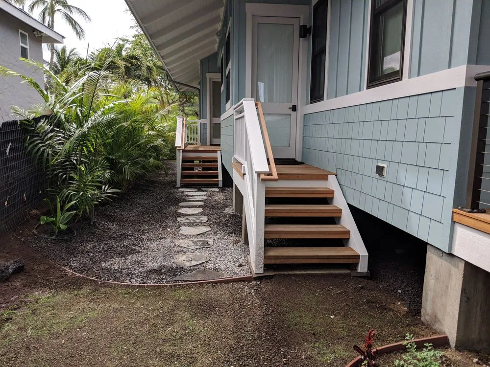 Custom lawn mowing service for homes across Kailua-Kona, HI - Leeward Landscaping