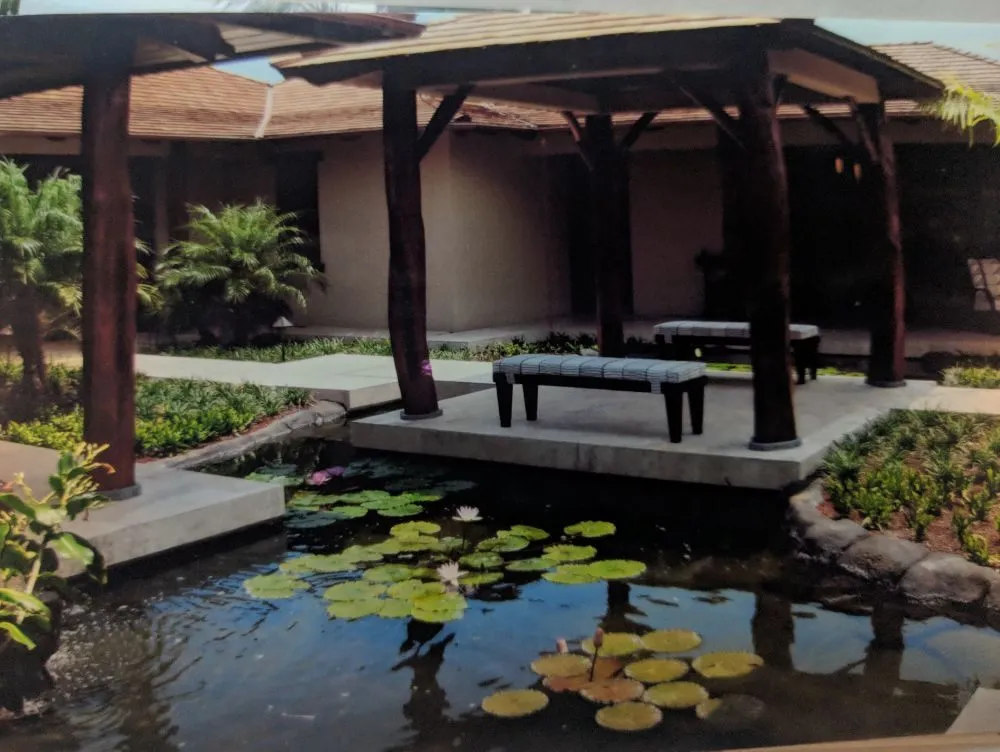 Professional yard cleanup service for homes across Kailua-Kona, HI - Leeward Landscaping