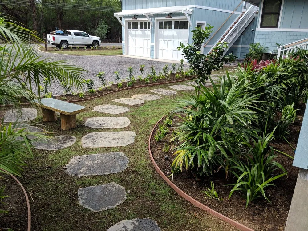 Top-rated yard cleanup service experts serving Kailua-Kona, HI - Leeward Landscaping