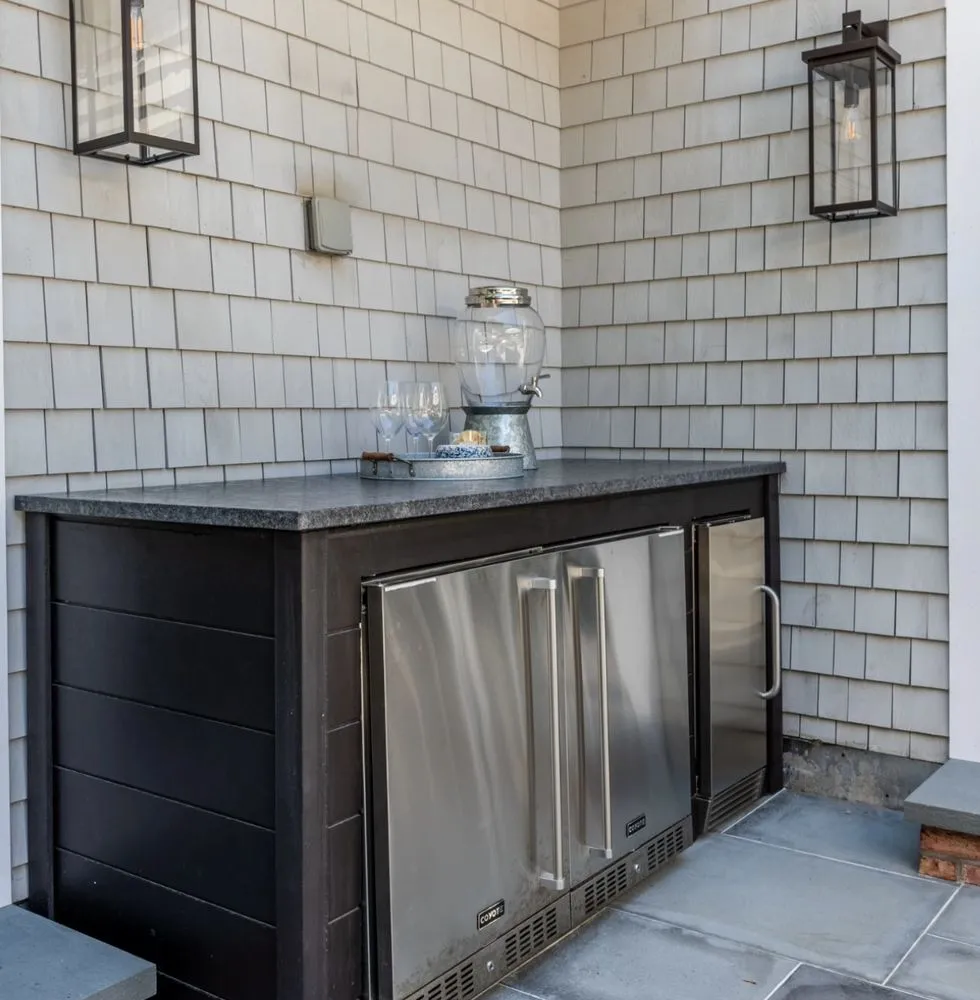 Affordable yard cleanup service experts serving Center Moriches, NY - Legacy Brick and Stone