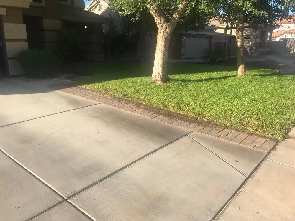 Top-rated yard maintenance with custom design across Mesa, AZ - Legacy Green Solutions