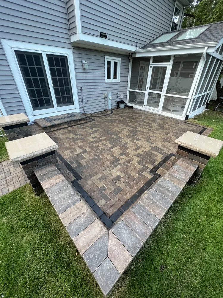 Professional garden landscaping for year-round maintenance in Antioch, IL by Legacy Hardscape