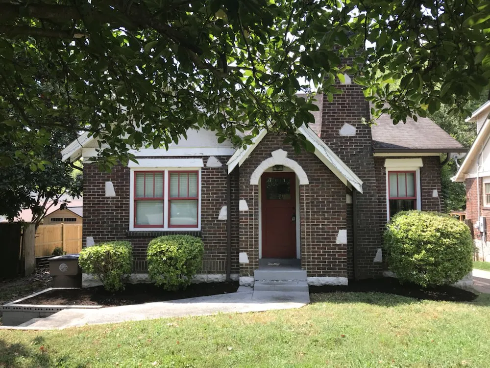 Reliable yard cleanup service near you in Franklin, TN by Legacy Land Management