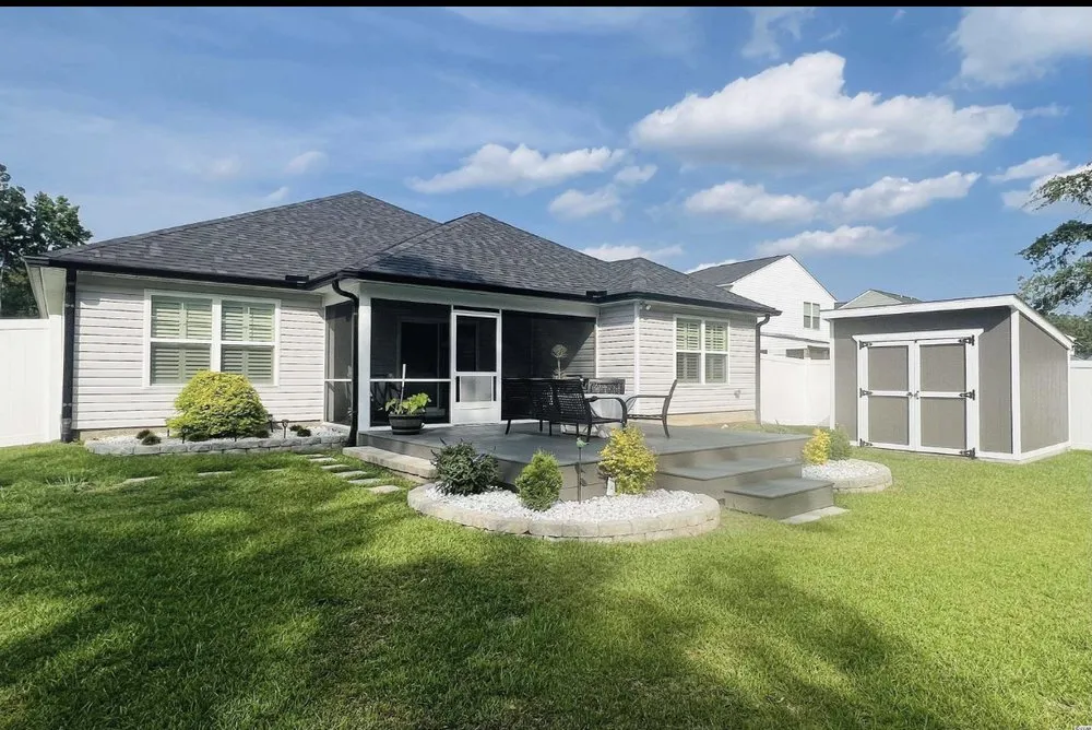 Top-rated yard cleanup service in Conway, SC by Legacy Landscape & Design