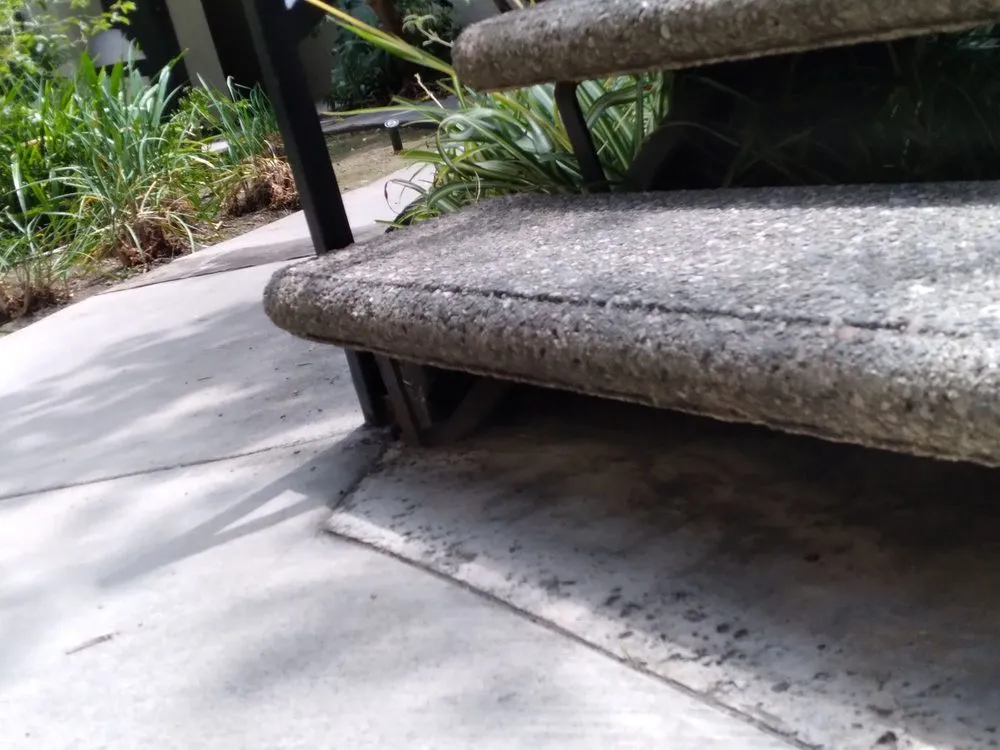 Professional garden landscaping in Fountain Valley, CA by Legacy Landscape Co.