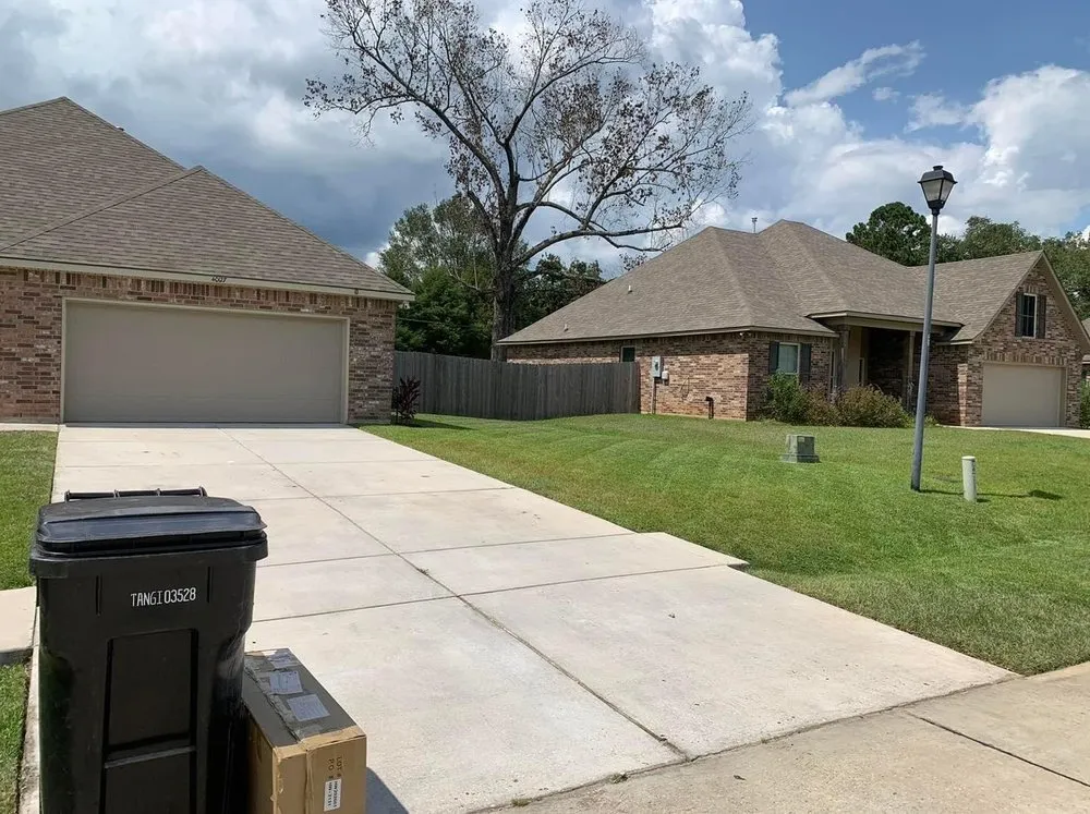 Expert outdoor landscaping in Robert, LA - Legacy Landscape Group