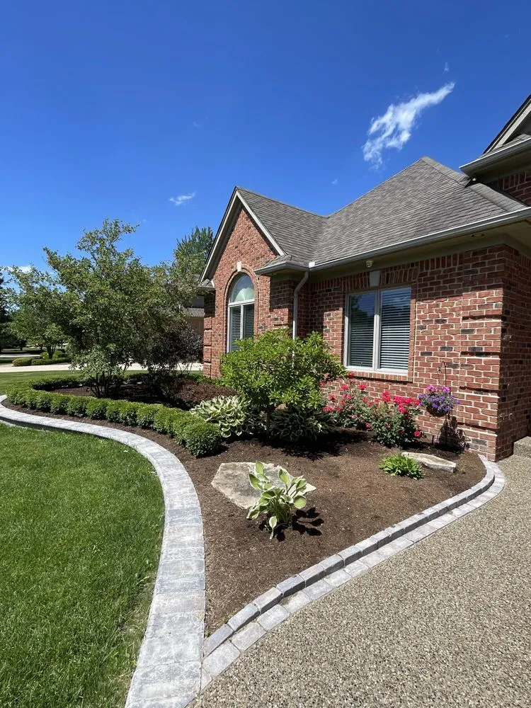 Top-rated yard maintenance for beautiful yards in Macomb, MI by Legacy Landscape