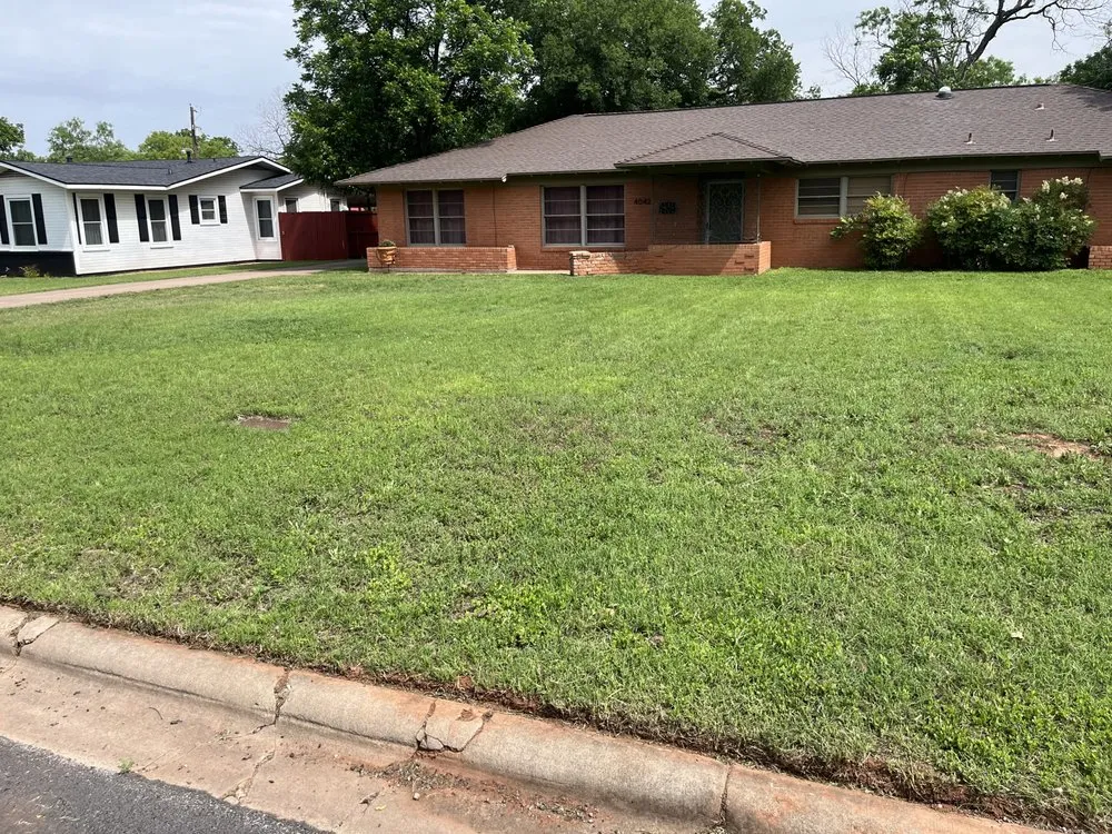 Professional lawn care service experts serving Abilene, TX - Legacy Landscapes