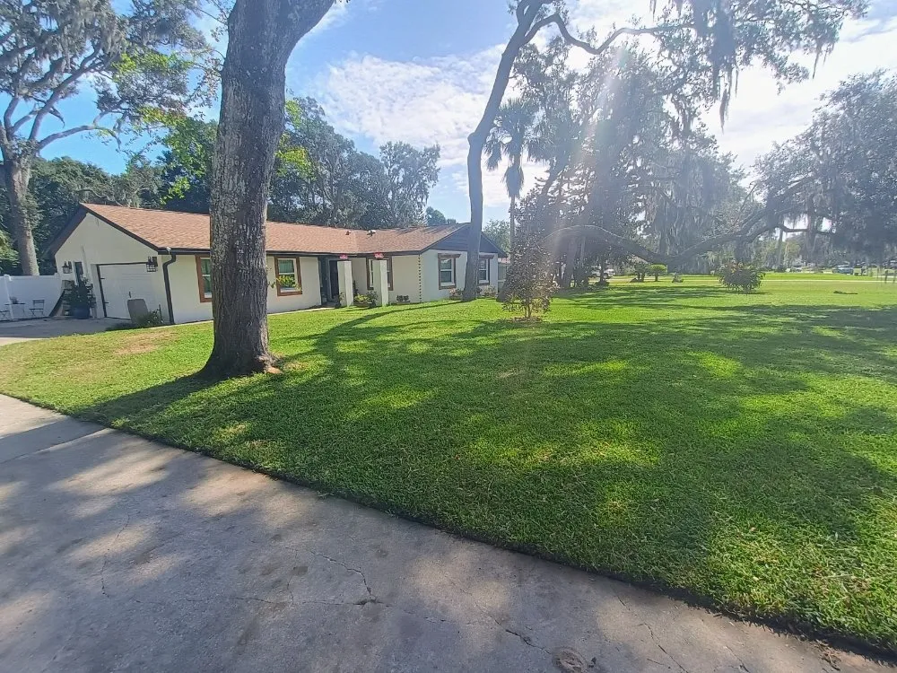 Top-rated residential landscaping in Deltona, FL by Legacy Landscaping & Design