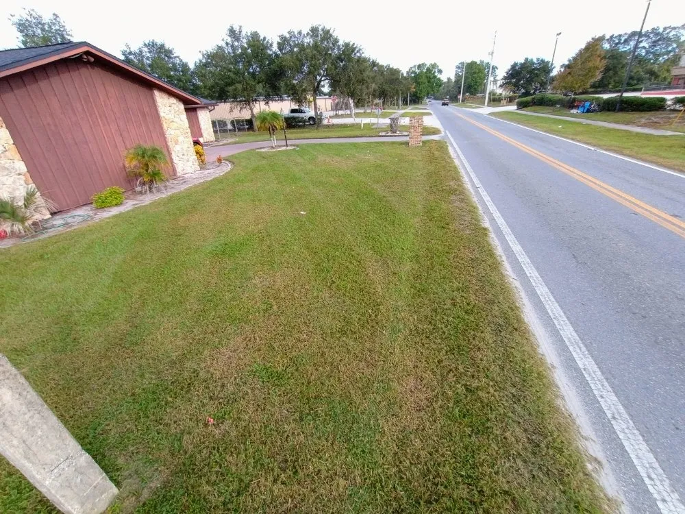 Top-rated yard cleanup service experts serving Deltona, FL - Legacy Landscaping & Design