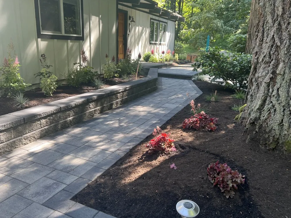 Reliable yard cleanup service for homes in Issaquah, WA by Legacy Landscaping