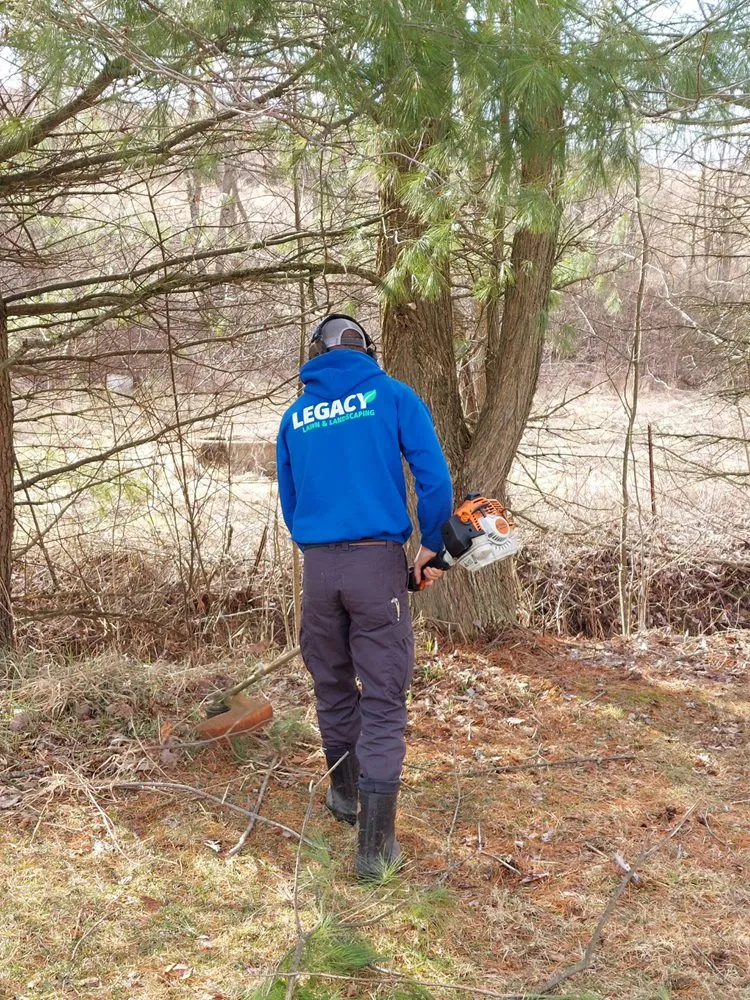 Reliable lawn mowing service experts serving Dover, OH - Legacy Lawn & Landscaping