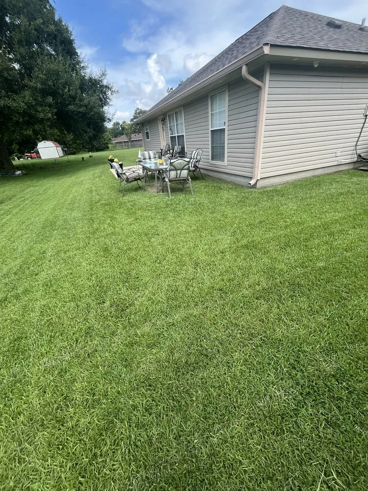 Top-rated garden landscaping experts serving Baton Rouge, LA - Legacy Lawn Care And Maintenance