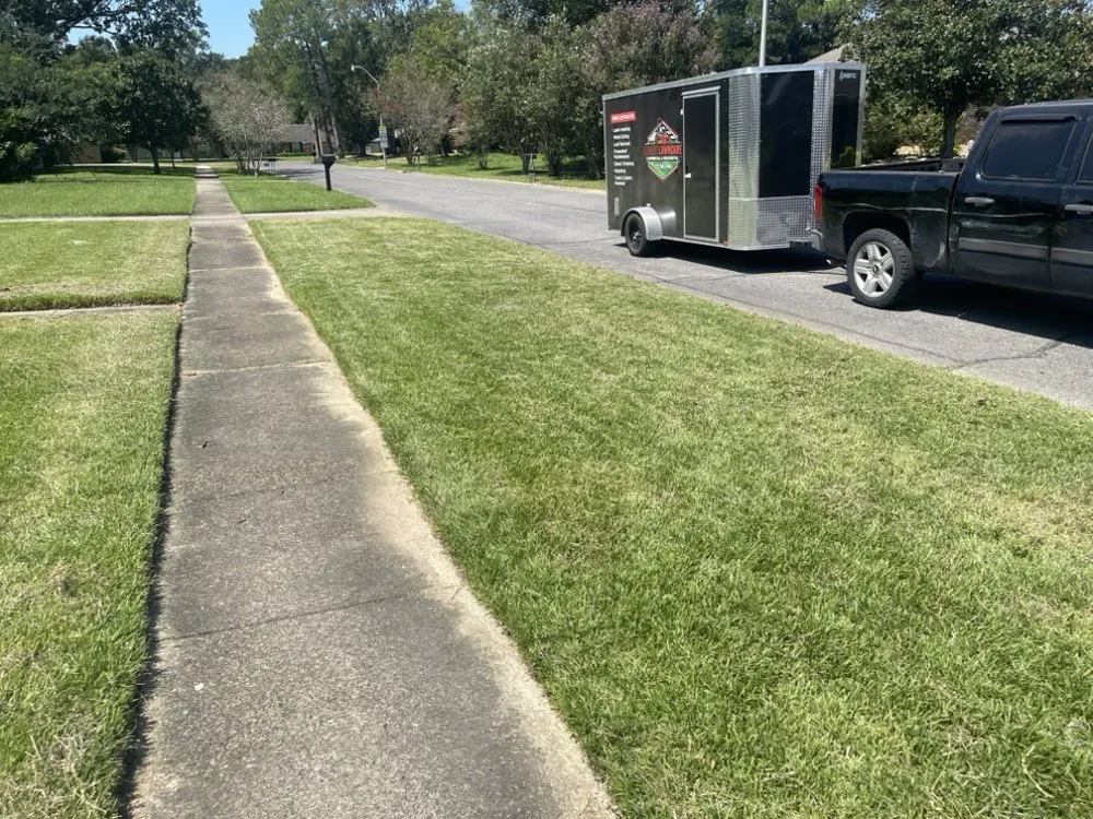 Custom yard maintenance experts serving Baton Rouge, LA - Legacy Lawn Care And Maintenance