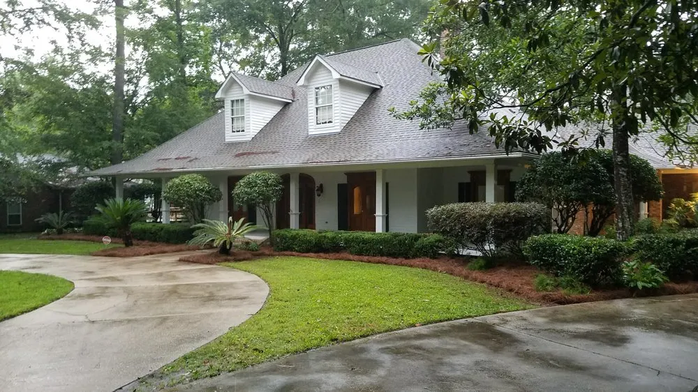 Top-rated landscape design for homes across Baton Rouge, LA - Legacy Lawn Care