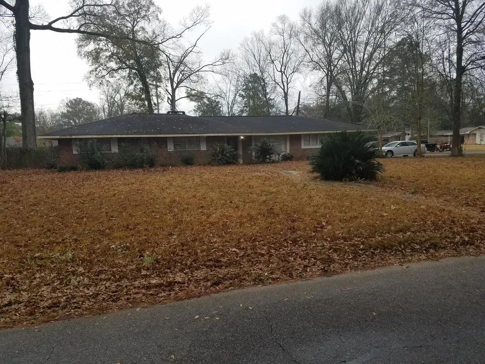 Trusted garden landscaping in Baton Rouge, LA by Legacy Lawn Care