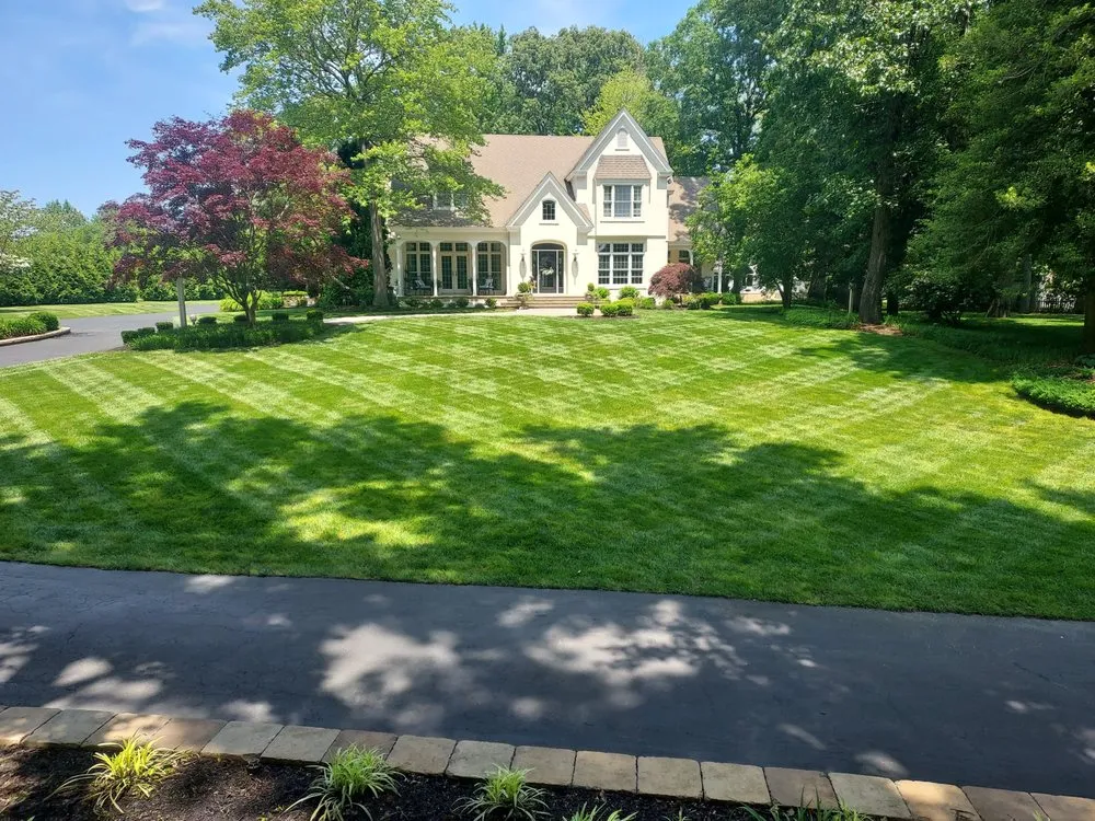 Expert lawn mowing service in Federalsburg, MD - Legacy Lawn Care