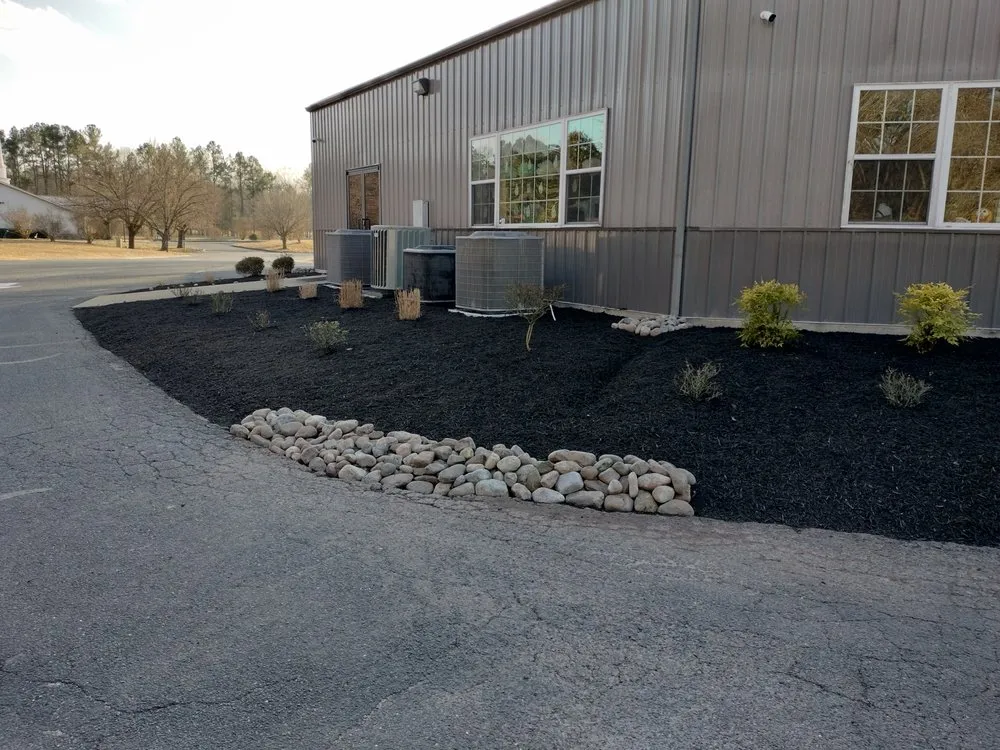Custom garden landscaping in Federalsburg, MD - Legacy Lawn Care