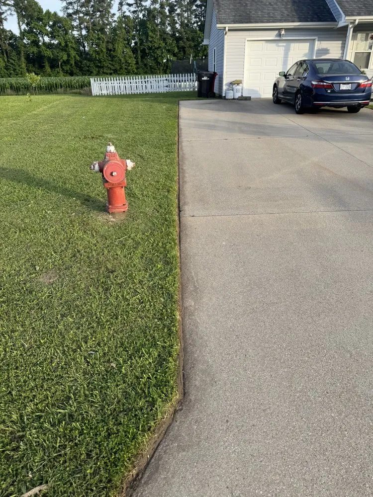 Trusted yard cleanup service for homes across Moyock, NC - Legacy Mowing and Outdoor Services