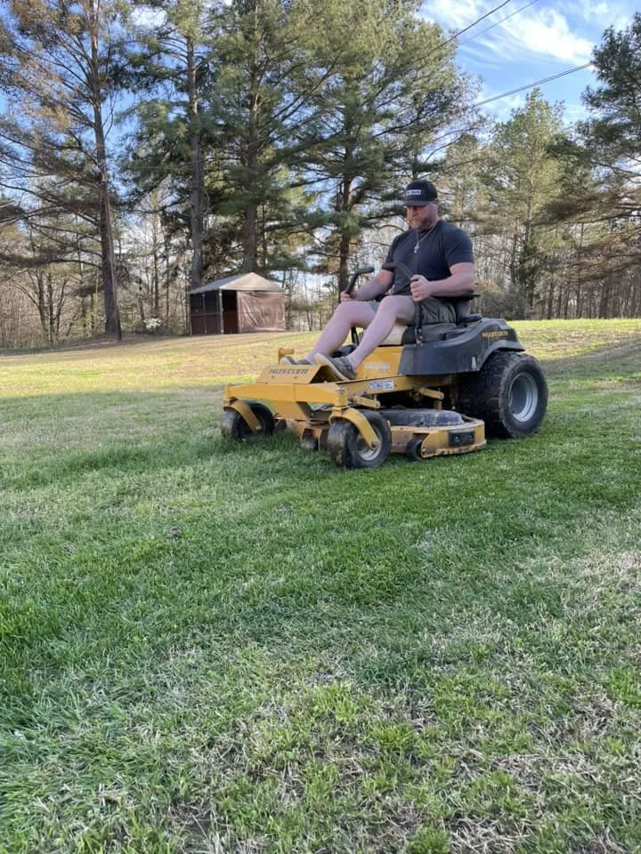 Professional landscaping services experts serving Henderson, TN - Legacy Mowing