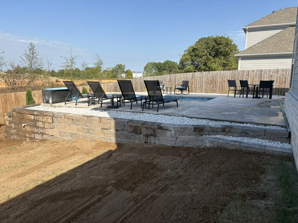 Local garden landscaping experts serving Rogers, AR - Legacy Outdoor Designs