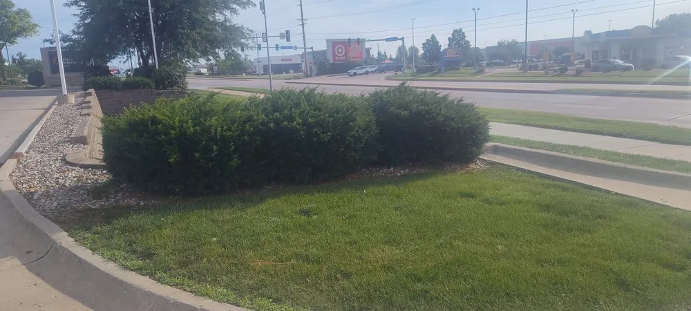 Professional lawn care service in Des Moines, IA by Legacy Yard