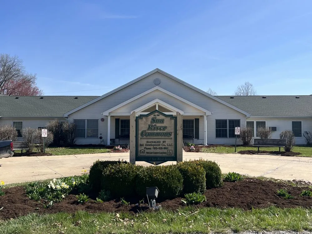 Top-rated outdoor landscaping with custom design in Kankakee, IL by Legacy’s Lawn Care