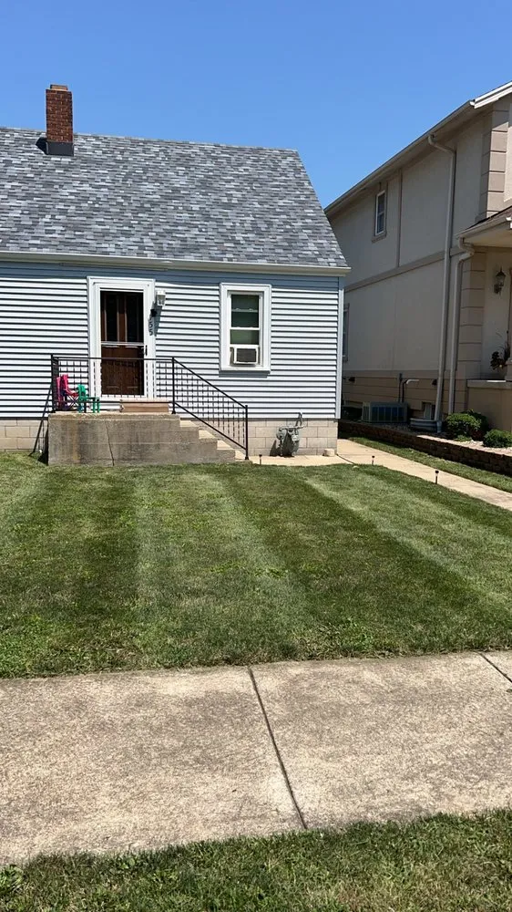 Top-rated lawn care service for beautiful yards in Kankakee, IL by Legacy’s Lawn Care