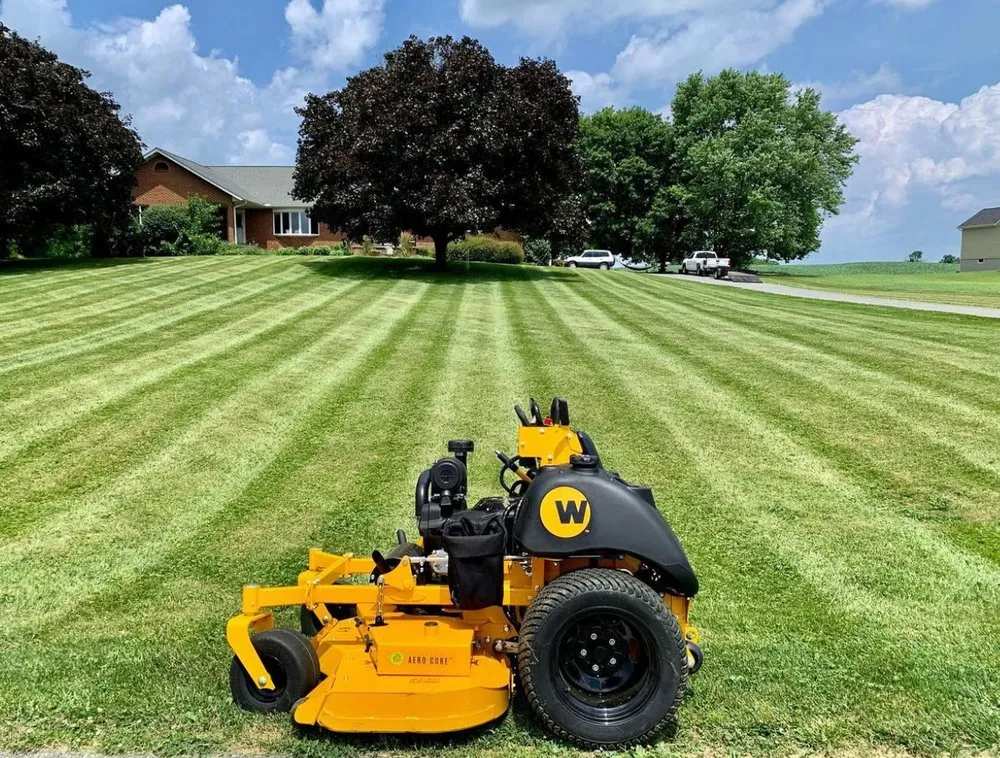 Custom garden landscaping in Valrico, FL by Legatum Property Professionals