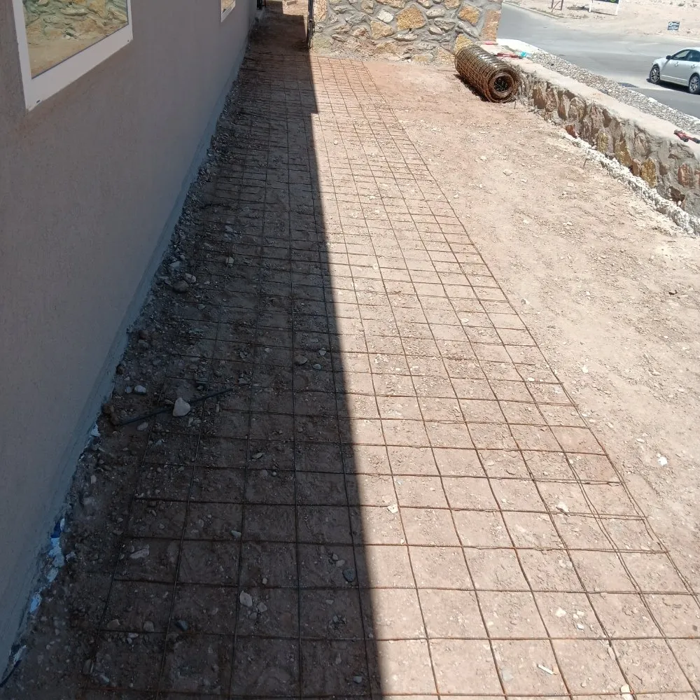 Professional lawn care service experts serving El Paso, TX - Legend Concrete