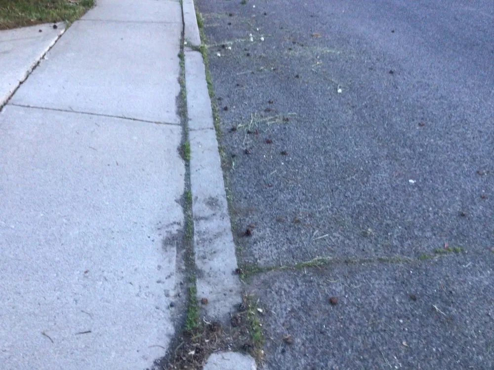 Professional lawn mowing service in Airway Heights, WA - Legend Lawn Care