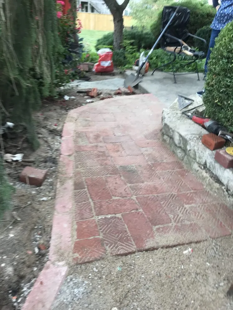 Top-rated yard maintenance in Marshall, MO by Legendary Landscape Design