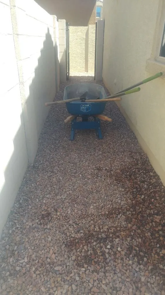 Top-rated landscape design experts serving Maricopa, AZ - Legendary Landscape