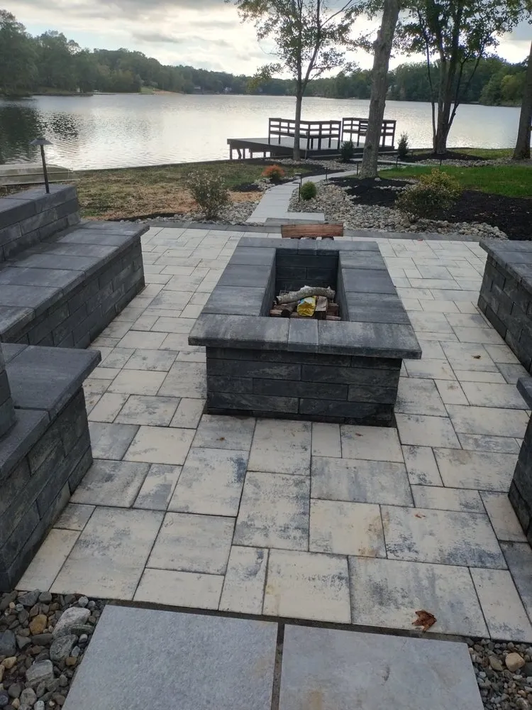 Custom outdoor landscaping in Spotsylvania, VA - Legendary Landscape